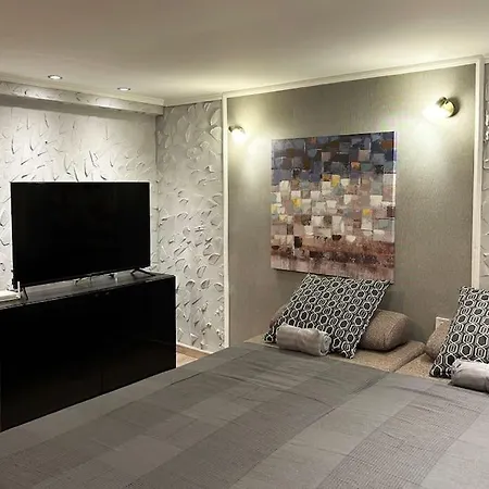 Hevesi Apartman *
